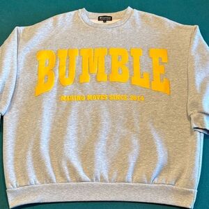 Women’s Bumble Dating Pullover Gray Sweatshirt , M (Boxy) , $28